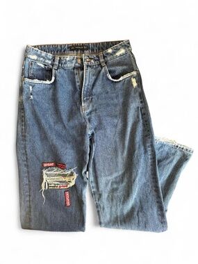 Baggy Fit Blue Distressed Jeans with Patch Detail